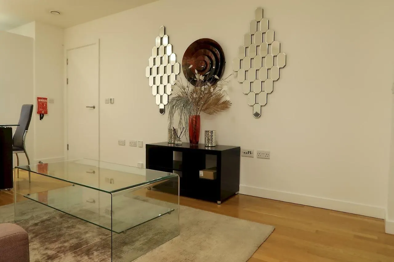 Homestay Sculpture House Apartment London United Kingdom